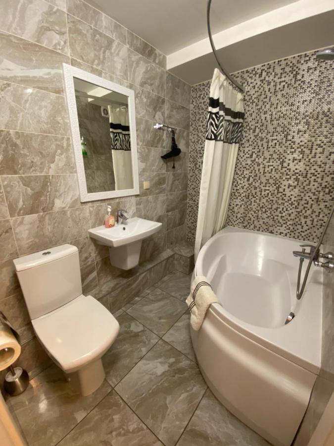 Apartment On Prospiekt Pobiedy 18 Киев Экстерьер фото