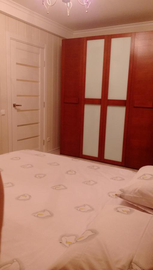 Apartment On Prospiekt Pobiedy 18 Киев Экстерьер фото